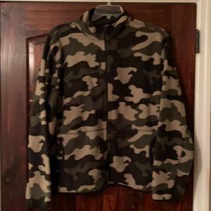 Fleece jacket camo